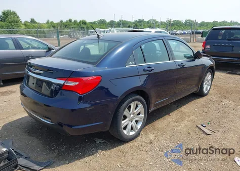2013 Chrysler 200 Touring из США, поврежденный, VIN 1C3CCBBB4DN550426